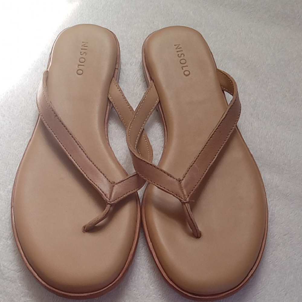 Nisolo Tan Leather Flip Flop Sandals Size 7